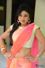 Ramya Sri Interview About O Malli